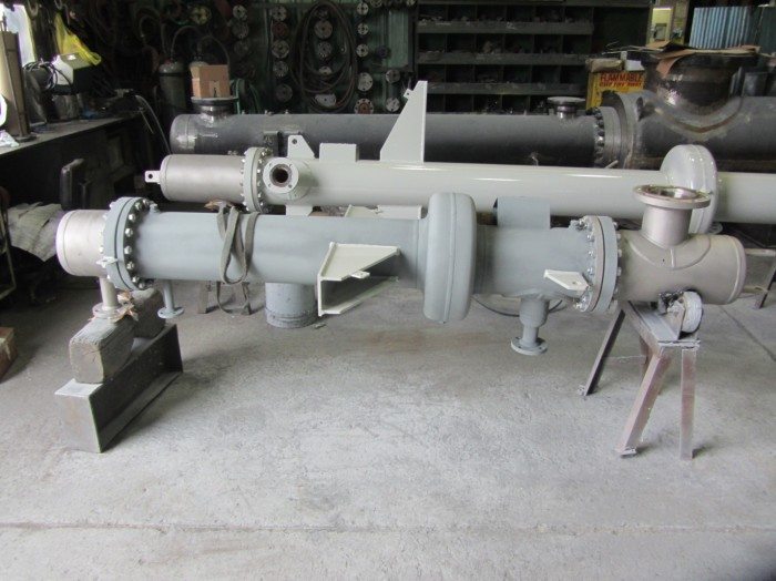 Straight Tube Thermosyphon Reboiler